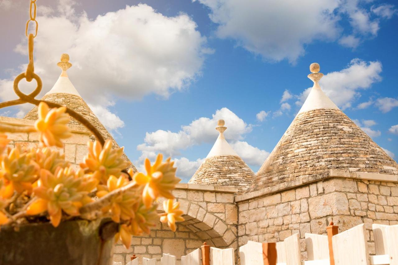 Вилла Navolte Trulli E Quiete Con Piscina Локоротондо Экстерьер фото